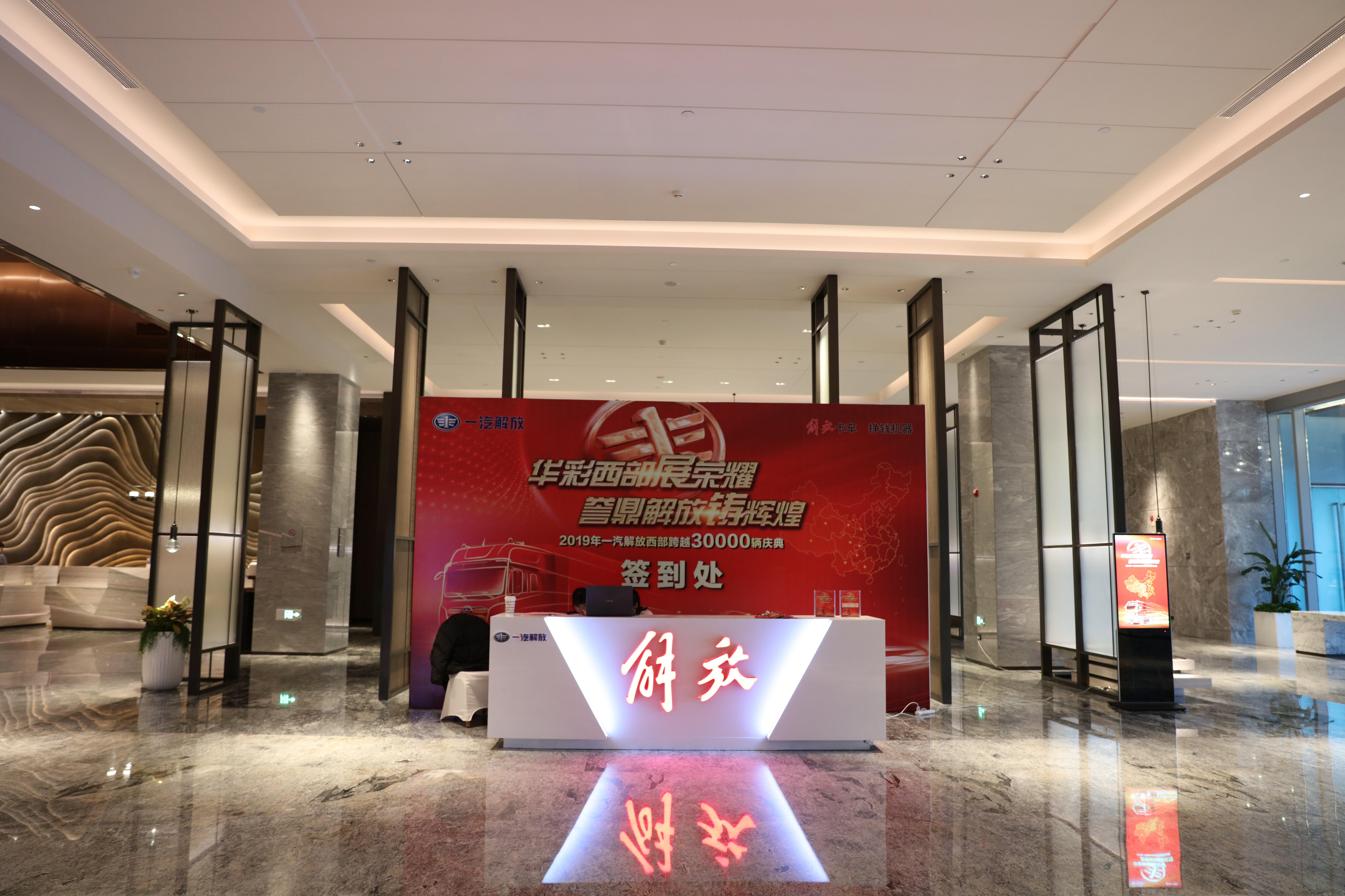 Crowne Plaza Nanning City Center By Ihg Екстериор снимка